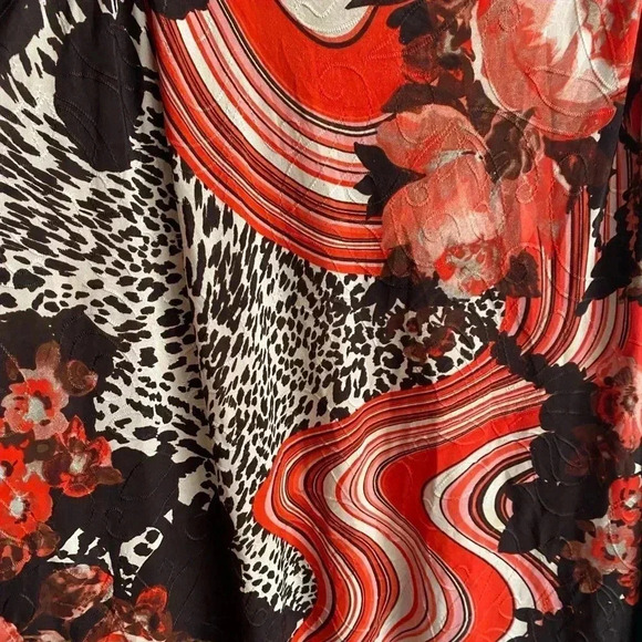 💥Lavish Retro Vibes Preowned Plus-size Multicolor Multi-Print Top - Picture 5 of 7